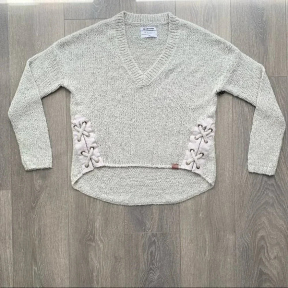 Free People One Teaspoon Saints and Roses Sweater Chunky Knit Lace Up V-neck - Picture 3 of 16